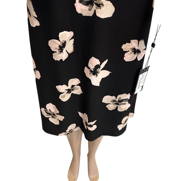 Tommy Hilfiger Women's Black Floral Bell Sleeve‎ Shift Dress - Picture 3 of 5